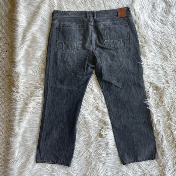 Tommy Bahama Barbados Jeans Straight Leg Gray Men's Size 42 X 30 - Picture 2 of 6